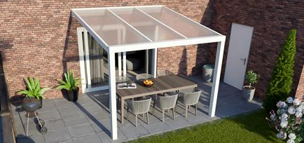 Kleine veranda aan huis