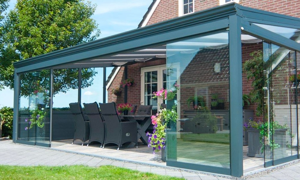 Overkapping met glazen schuifwand Hapert