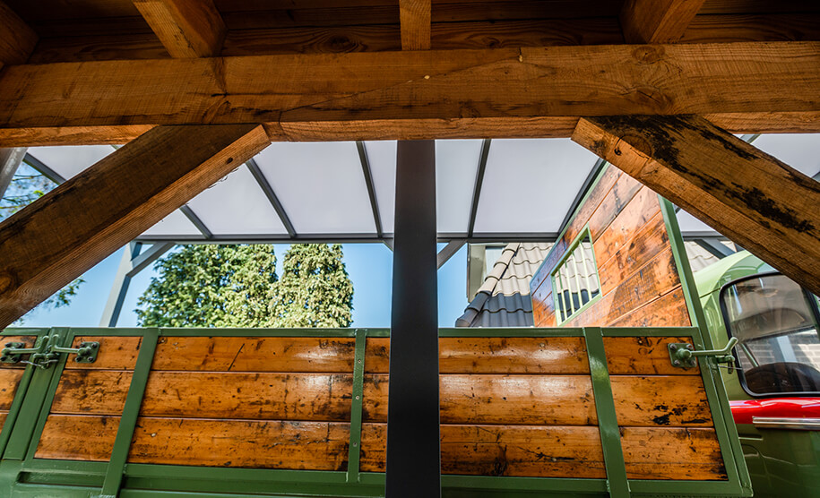 verhoogde-gebogen-carport-04